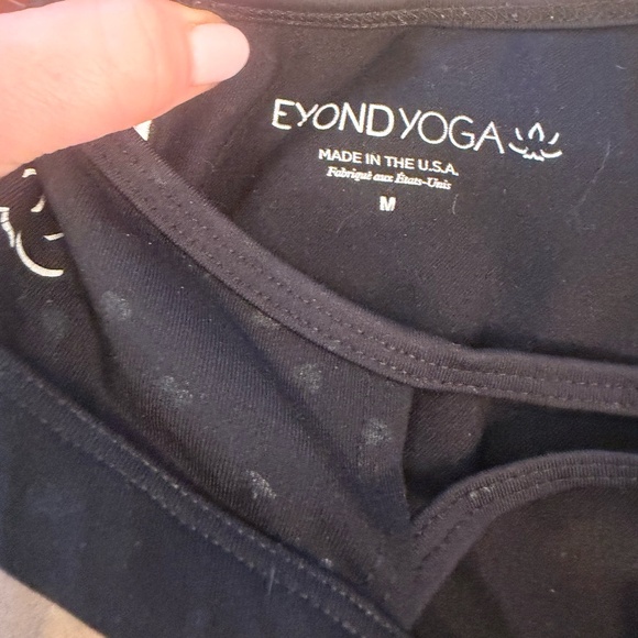 NWOT BEYOND YOGA HEART PRINT SPORTS BRA - Picture 5 of 5